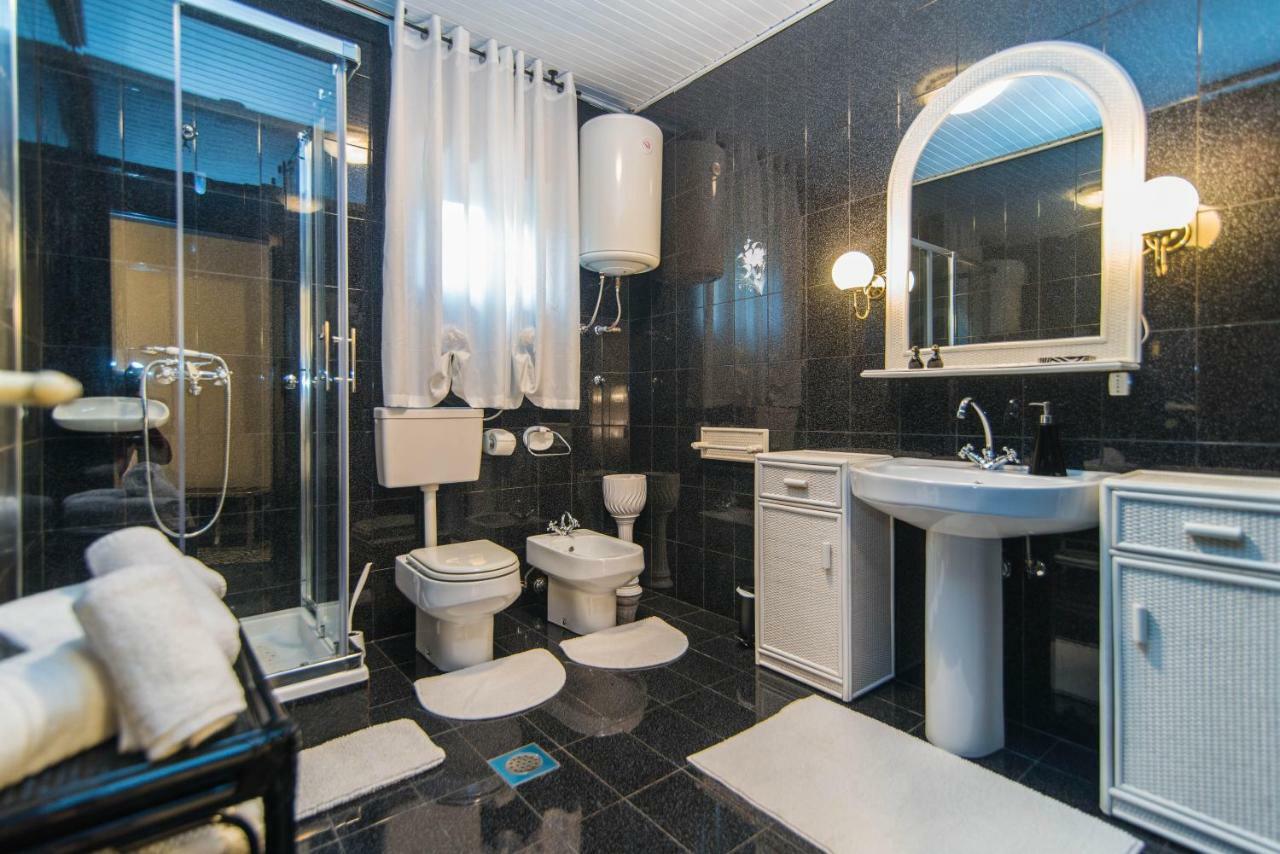 Vila "Zatka" Villa Veprinac Ngoại thất bức ảnh