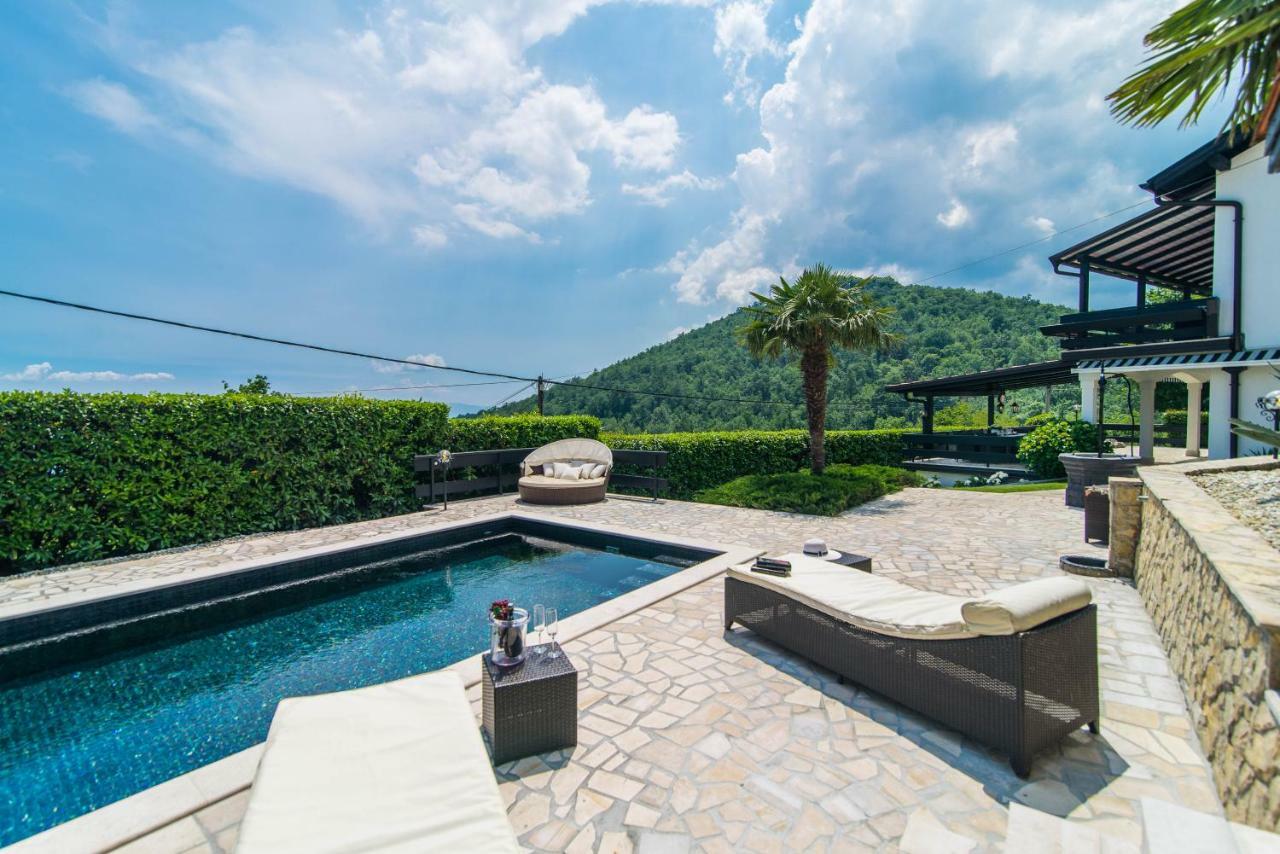 Vila "Zatka" Villa Veprinac Ngoại thất bức ảnh